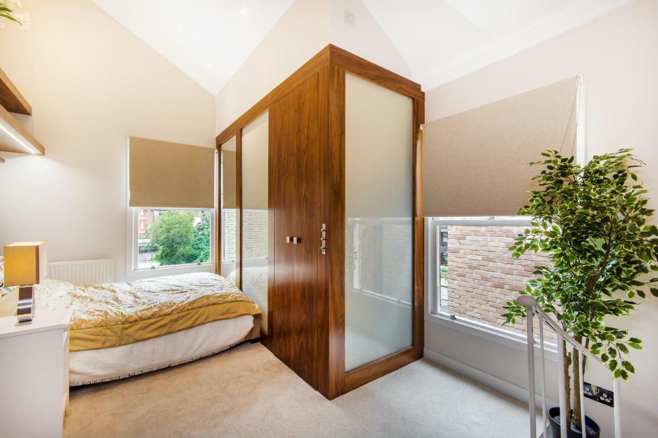 Charming Flat Battersea Apartment London